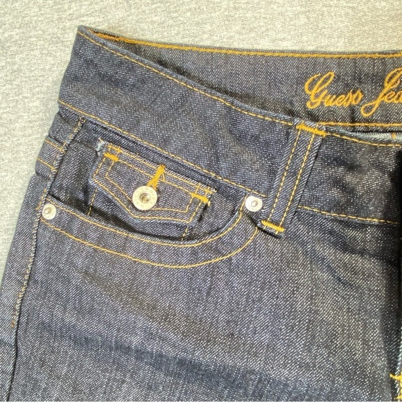 Guess Jeans Women's 29 Doheny Flap Pocket Low Rise Cropped Bootcut Casual Denim - Picture 5 of 15